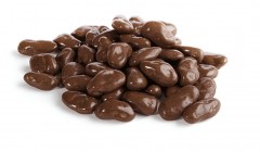 Gros raisins enrobés de chocolat au lait